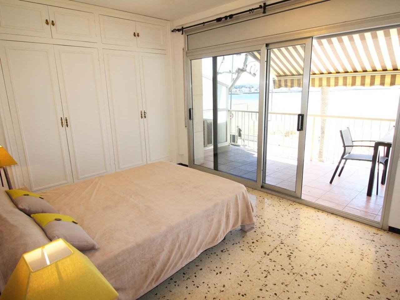 7006 Llotja 2 1-A Apartman Roses Kültér fotó